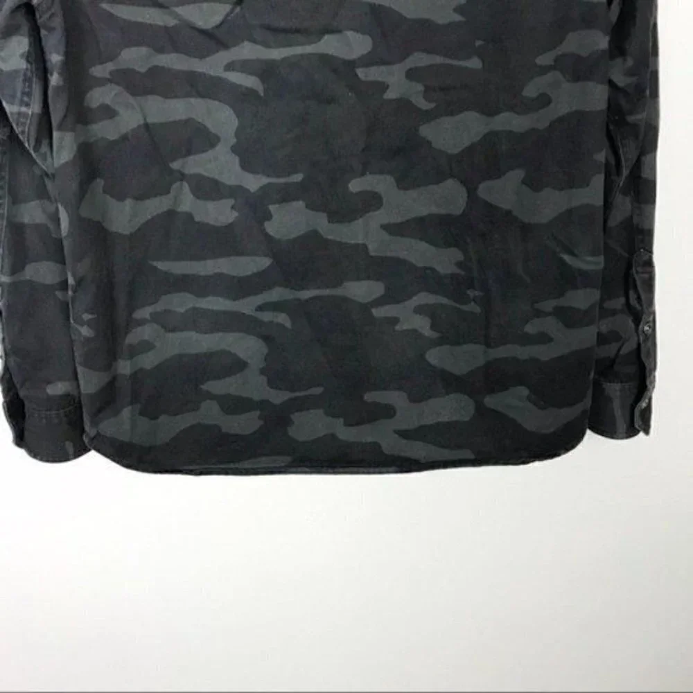 Rails Gavin Camo Printed Woven Shirt Jacket $188 Small
